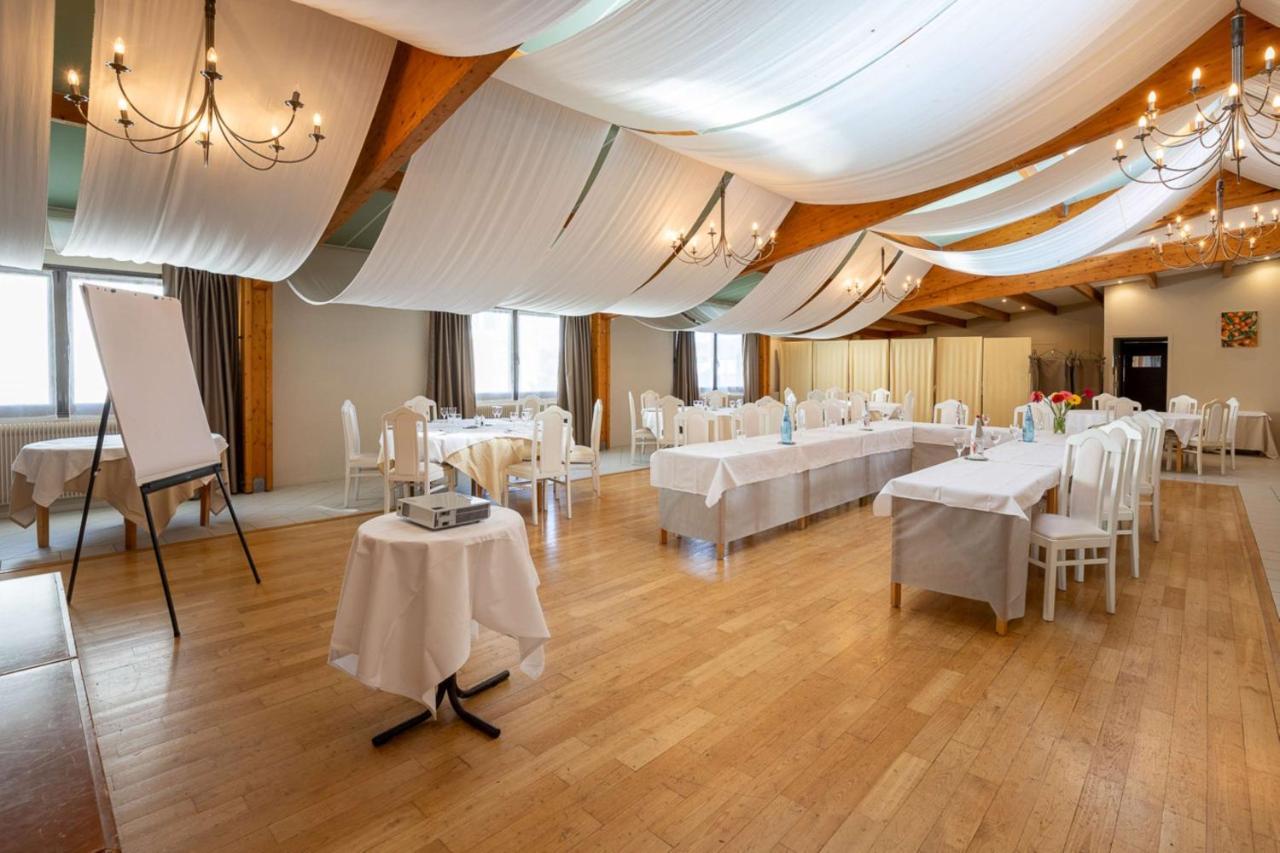 Best Western Le Relais De Laguiole Hotel & Spa Bagian luar foto